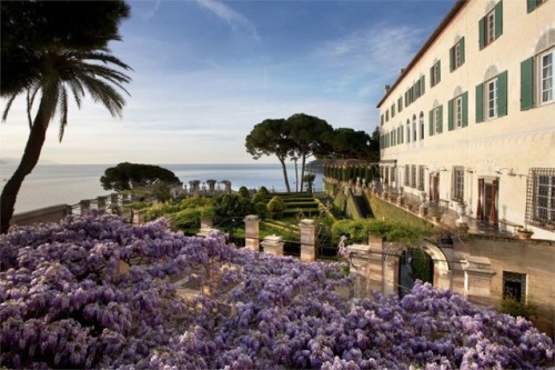 Garden of La Cervara Abbey, in Santa Margherita Ligure!(via italian ways)