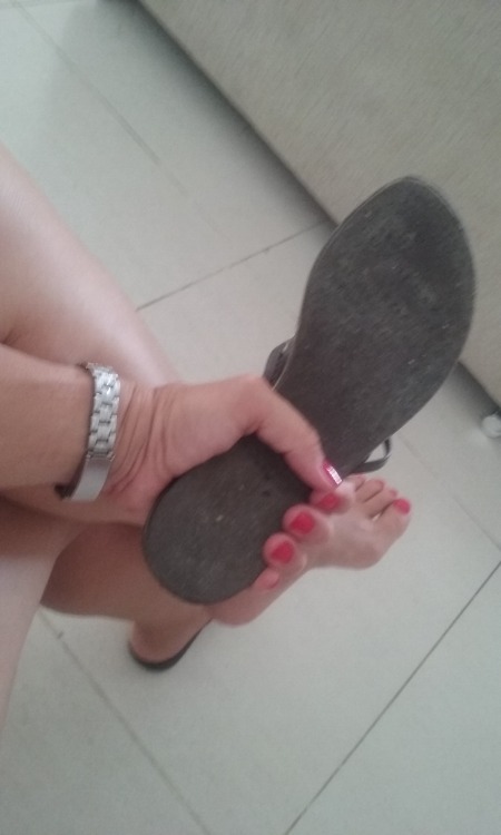 lyndadisciplinadora: Rasteirinha antiga mas boa para disciplinar.