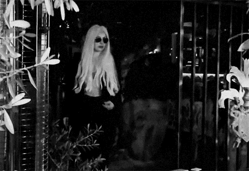 NOW SERVE FOR GAGA
