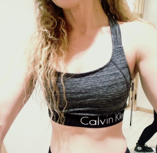 frenchie-milf: Loving this new sports bra