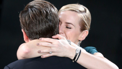 Kate Winslet &amp; Leonardo DiCaprio / 22nd Annual Screen Actors Guild Awards.The titanic love. ♡