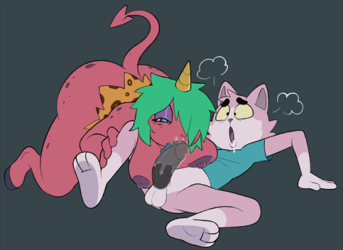ero-borus: awww he finally got lucky 