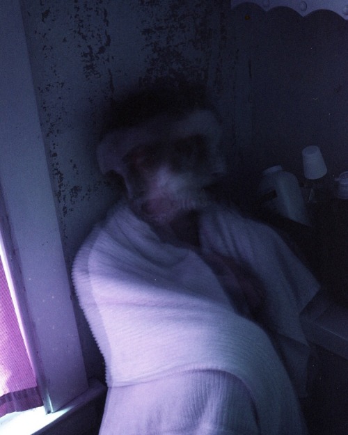 Some new work up on my website - francescalith.com/distorquere/