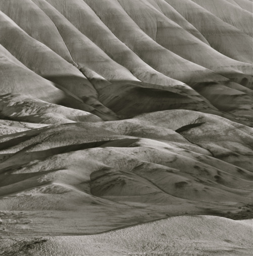 morsommen:.Painted Hills, Oregon . 2 .