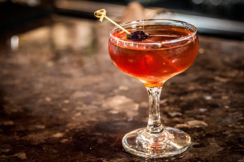 The perfect Manhattan is simple and sublime. Get the recipe at http://www.cocktailpros.com/manhattan