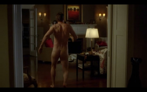 There’s been so many great nude scenes from Thomas Janehttp://hunkhighway.com/category/nude-male-celebs-2