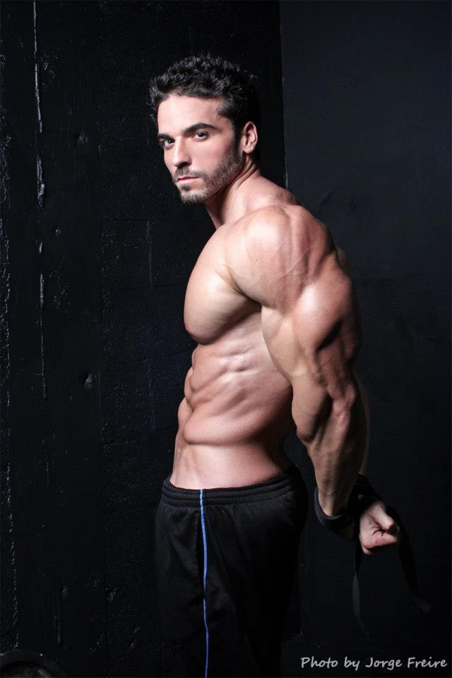 maleformandbeauty:  Domenic Mazzella. There’s no part of him I don’t like. 
