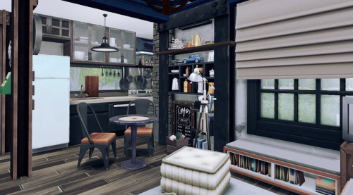[Lot:Small Industrial House]find on online Gallery.origin ID:simadakoNo CC.20x15.toilet:1/bed:1*use 