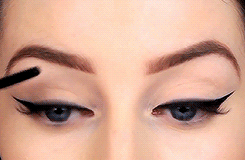cicistories:  makeupproject:  Winged Eyeliner adult photos