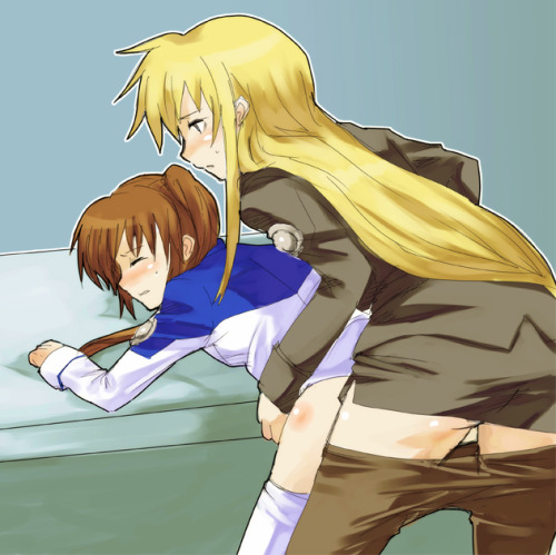 Futanari with girls :3