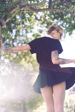 naomichristie:  Skirt twirling Alysha Nett for The Bleached Niched.  