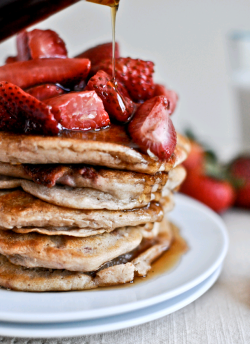 verticalfood:  Roasted Strawberry Brown Butter