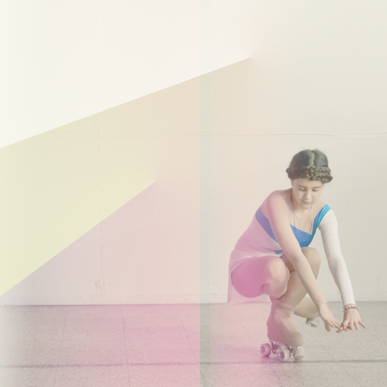 i-dream-in-rgb:  work: Micaela Rigo/ Flavia Yanniello model: Melina Yanniello ph