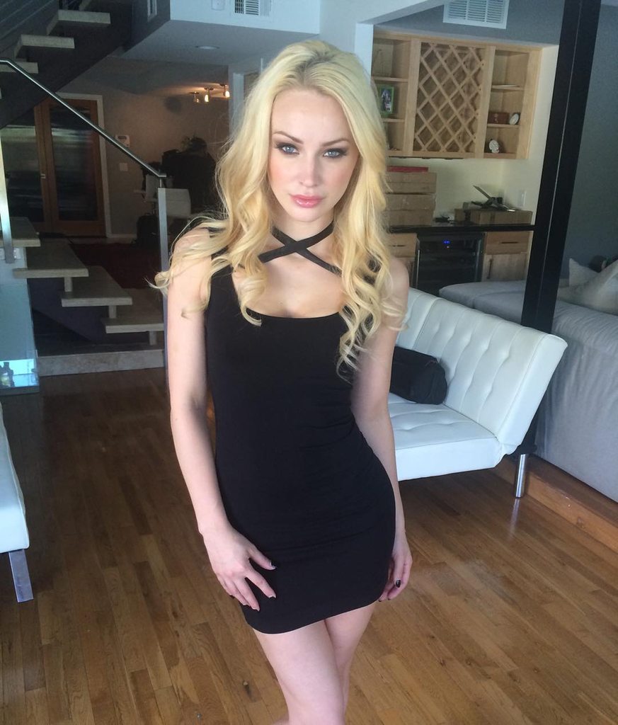 Not nude but hot girls