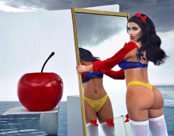 abigailratchfordfan:  Abigail Ratchford looks gorgeous as Snow White 💖💝💕😍☺️💞💗