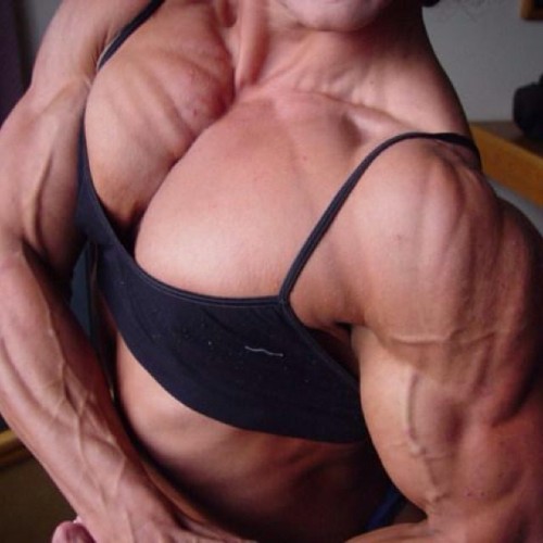 skeezix44:  jaypiejay:  Pec mountains - Nadia Nardi  Jesus🔥💦💦💦💦