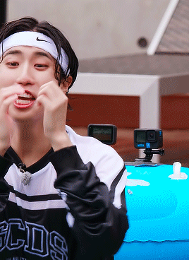 HAN SKZ CODE EP. 57GO! POOLSIDE SKZ #1