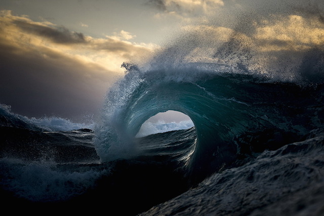 bobbycaputo:Seascapes by Ray Collins  how can you not like this?