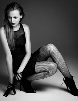 strangelycompelling:  Model - Zuzana KopuncovaPublication - DV MagazineEditorial - Farligt FeminintPhotography - Tobias Lundkvist SC | SC on Facebook 
