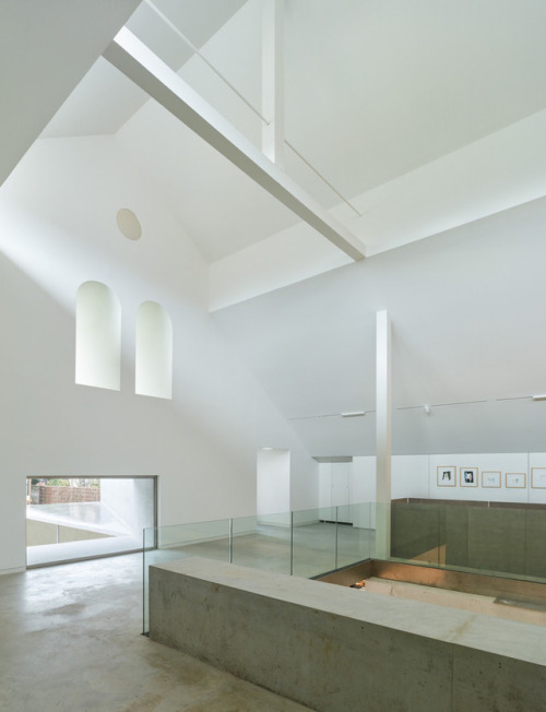 Covered market and exhibition spaceSchiltigheim • FranceBy Dominique Coulon & AssociésPhotos via