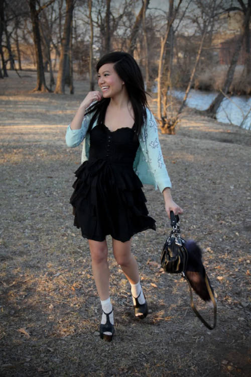 Style blogger Jamie of The Fancy Teacup styles our Rose Print Ankle Socks with platforms http://thef