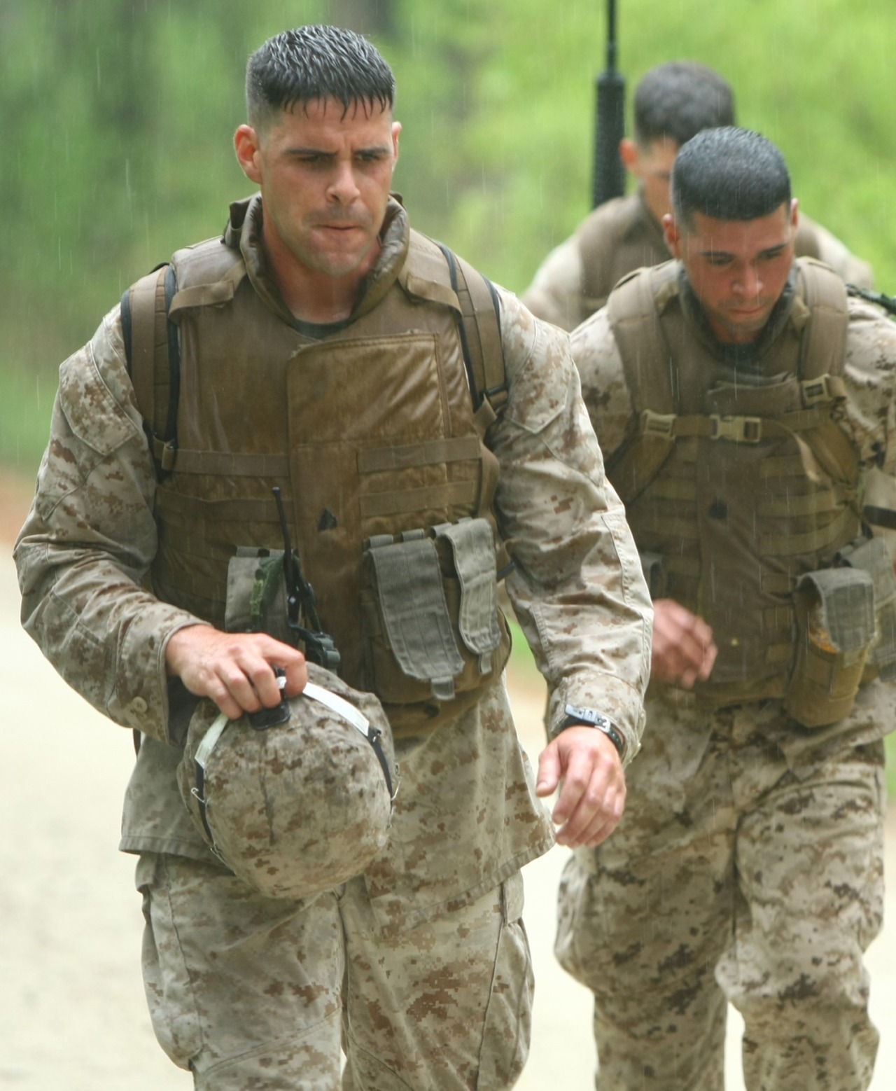 militarymencollection:  countrysoldier