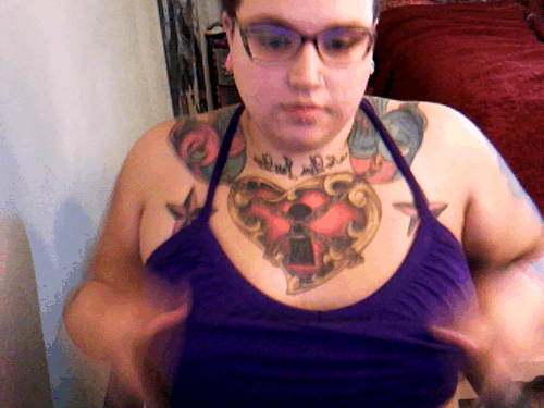 suicideharlot:  So I hear it’s Tuesday ;) 