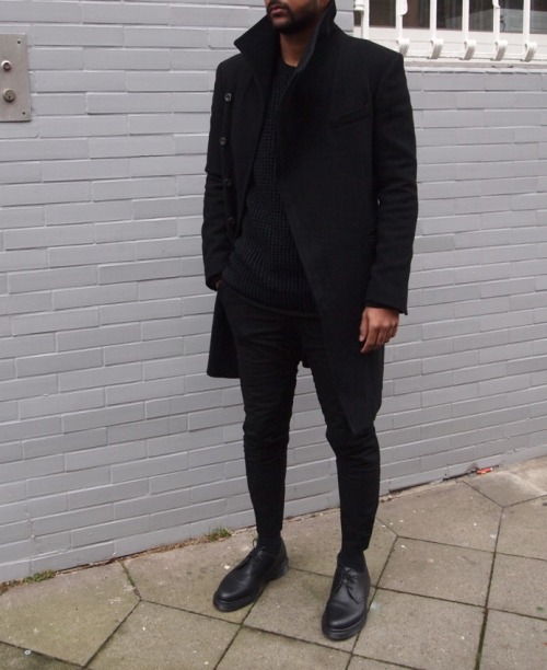 eyesoncrack:jeynoir:Sunday in Cos/Acne/DocsBlack Streetwear Blog!// Featuring Brands & Designers