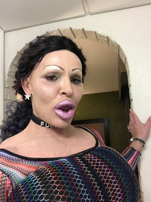 cumdumptammie: Human sex dollxo Tammie   1-519-851-4412 I love you Cumdumptammie