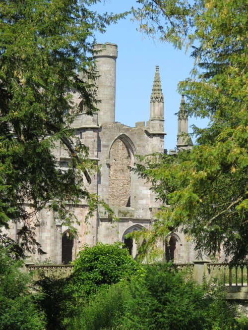 Lowther Castle-Cumbria