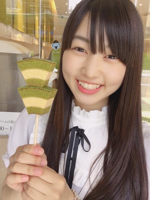 waitaminutebro:  愛乃きらら(@aino_kirara)さん | Twitter