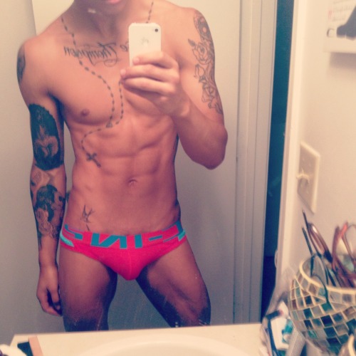 Sex sexy tatted boy pictures