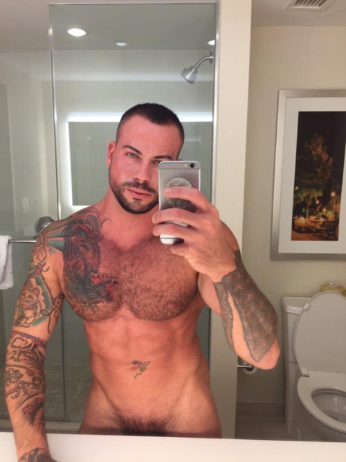 gayfitnessselfies:  Sean Duran…… 