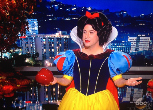thechanelmuse:  Jimmy Kimmel, his staff and house band dressed as Disney Princesses Lmaoooooo! They WIN! 