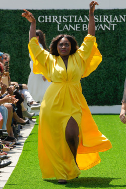 celebritiesofcolor:  Danielle Brooks walks the runway at the Christian Siriano X Lane Bryant Collection at United Nations on May 9, 2016 in New York City. 