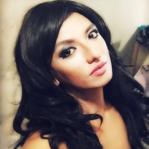 dreamtgirls:  Qladyboy “Queen Lady Boy”