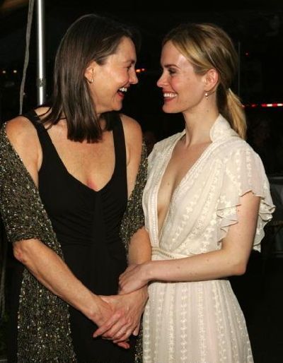 oldloves:
“Cherry Jones & Sarah Paulson, 2006
the two actresses dated for about 7 years
”