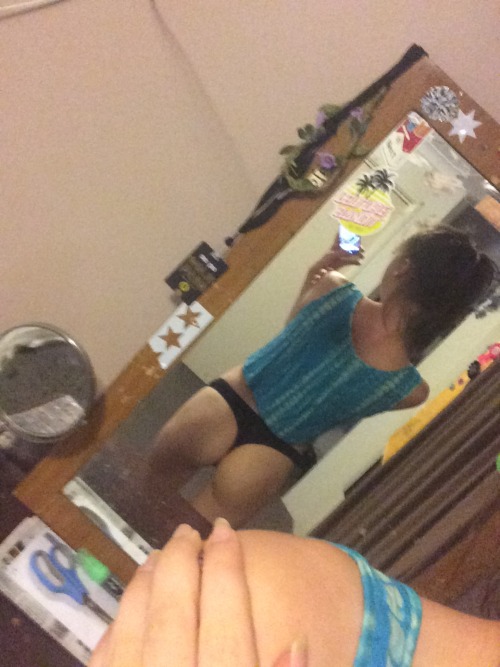 fer-vent:  here’s my butt, yes. 