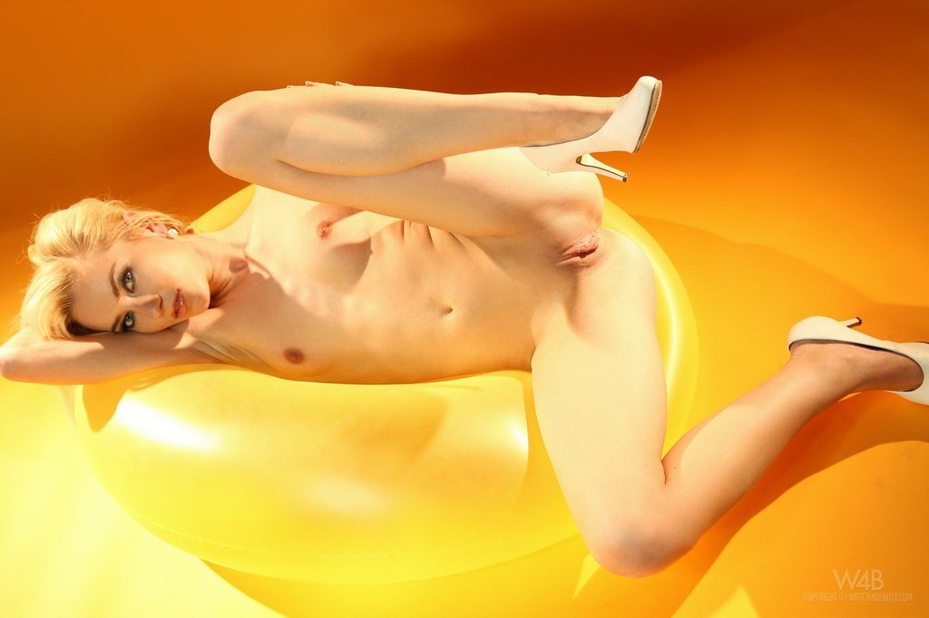 drago77:  http://drago77.tumblr.com/