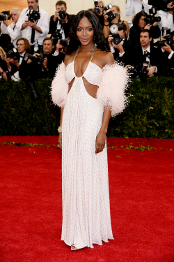 thefashionbubble:  Naomi Campbell at the Met Gala 2014. 