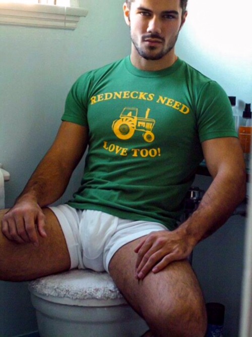 manly-brutes:  manly-brutes.tumblr.com