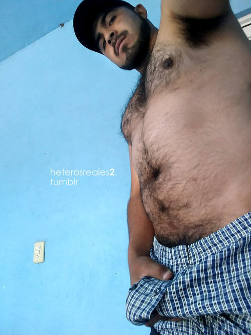 Porn heterosreales2: Eric, macho de barrio hetero photos