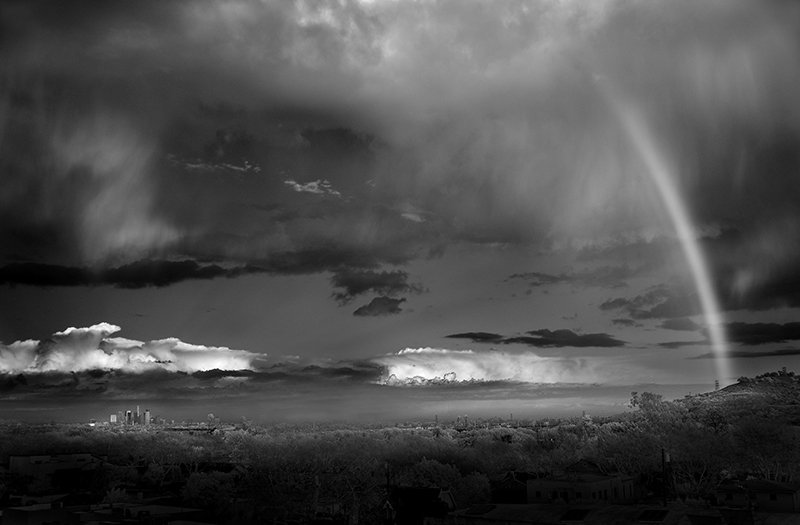 staceythinx:When clouds get dark and menacing, photographer Mitch Dobrowner is often