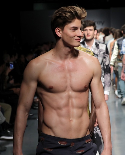 boyzoo:Benjamin Benedek at Jeffrey Fashion Cares 2016