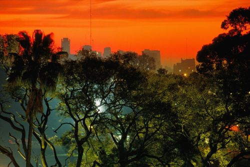 unearthedviews: ARGENTINA. Buenos Aires. Night scene downtown. Buenos Aires. 1993. © Stuar