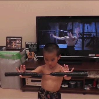 feiyueparkourkungfu:  The wonderful performance of Young Bruce Lee! Professional