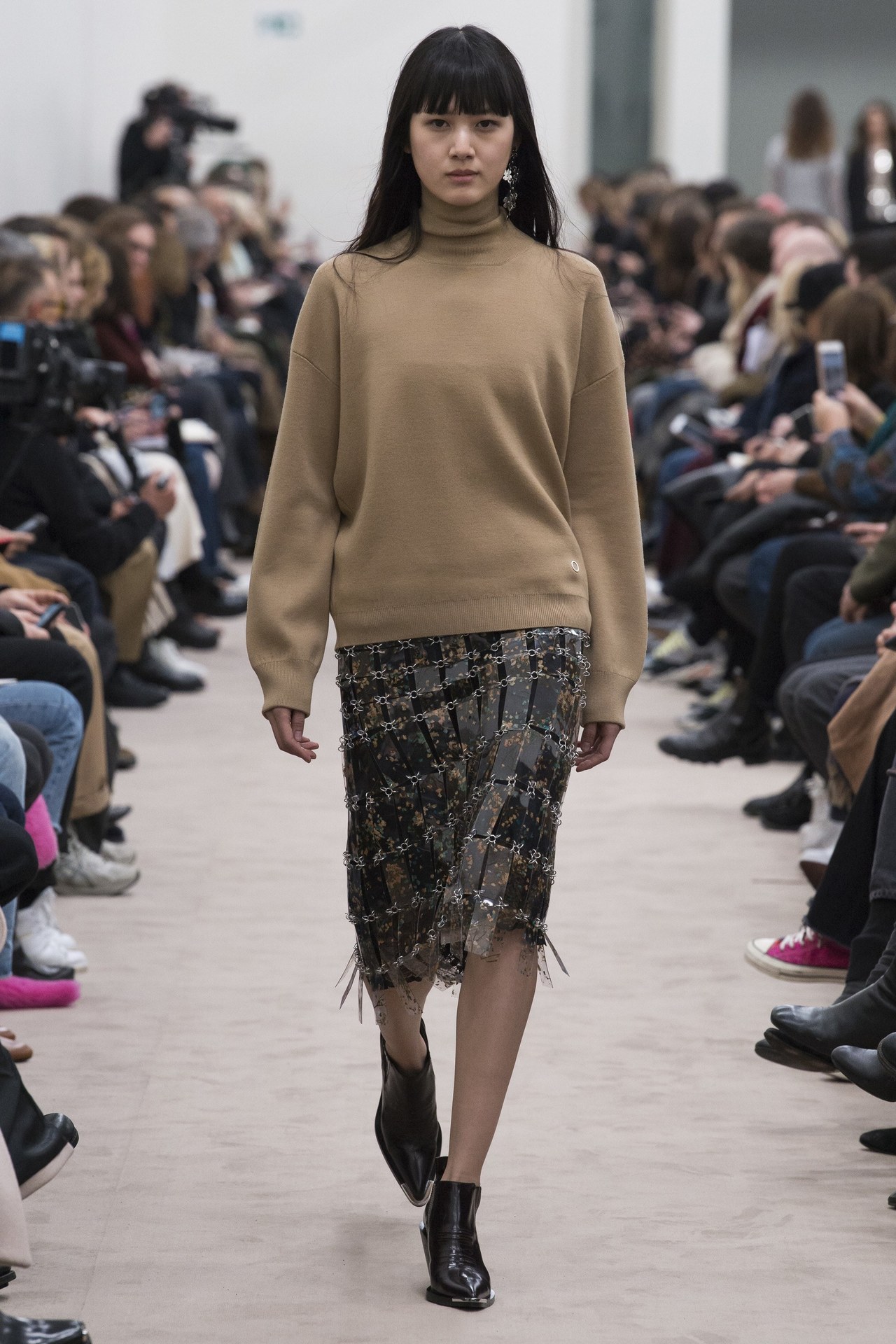 Paco Rabanne - Fall 2018 #PFW - Paris Fashion... - CARZENRIQ