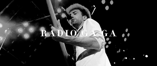 jaimelannistre:                                                         radio,
