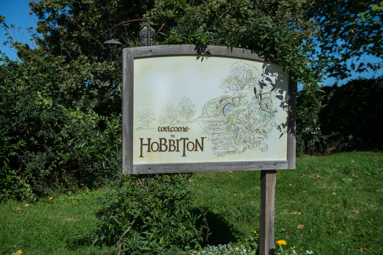 captainhanski:  Hobbiton / The ShireHannah Ray - twitter | instagram | blog | facebookblog