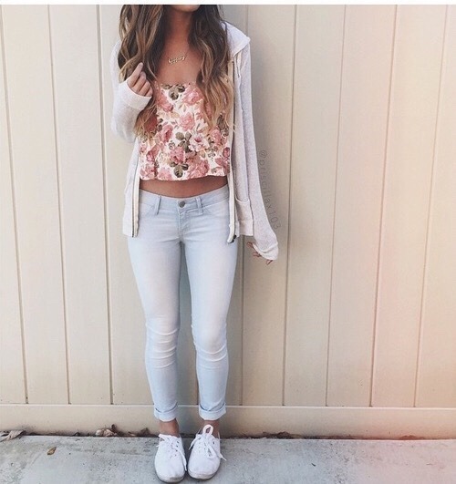 Floral crop top and pants